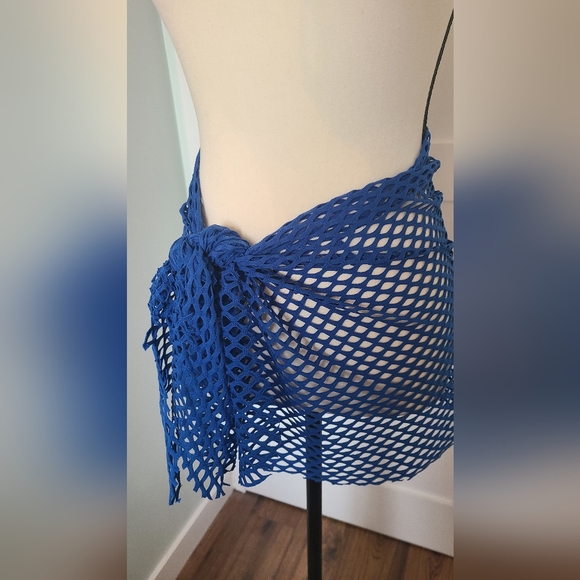 Cobalt blue swimsuit wrap - Picture 3 of 3